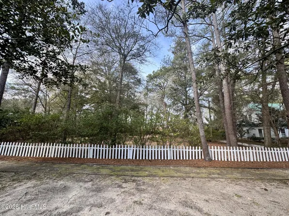 195 Everette Rd Road, Pinehurst, NC 28374