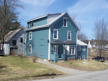 2nd image of 8 View St