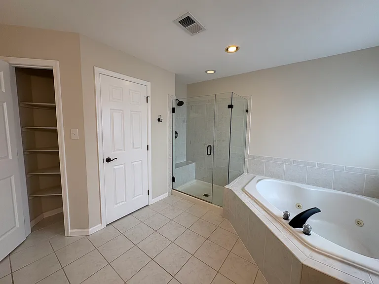 1151 Fieldview Dr — Photo 34