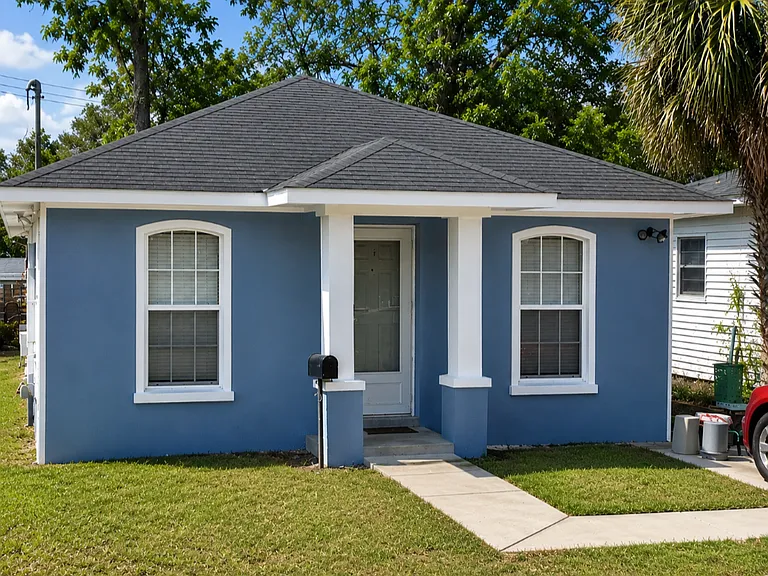 803 E Dr Martin Luther King Jr Blvd — Photo 1