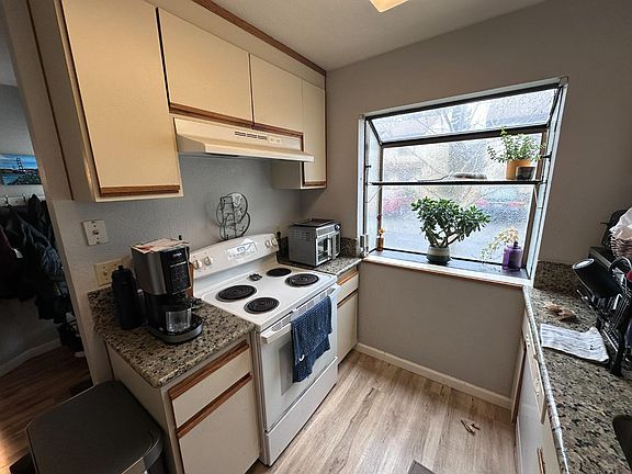 4th image of 2128 Bueno Dr APT 18