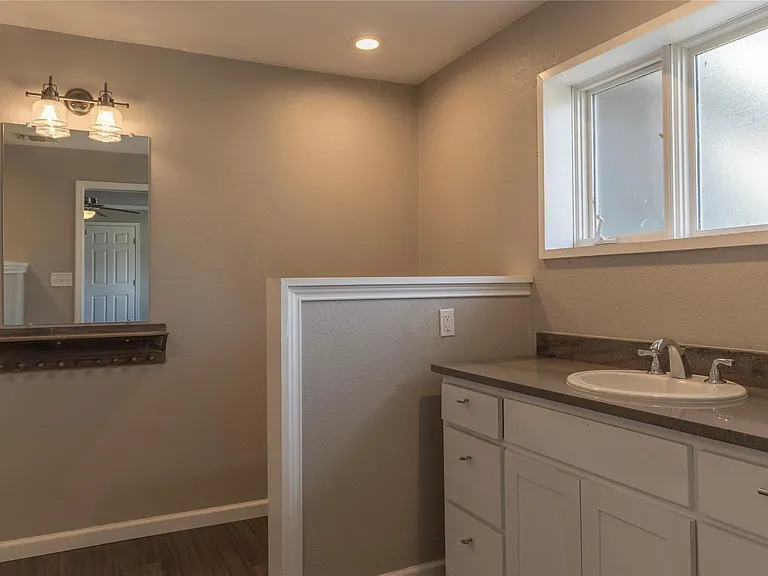 120 Erskine Ferry Rd — Photo 14