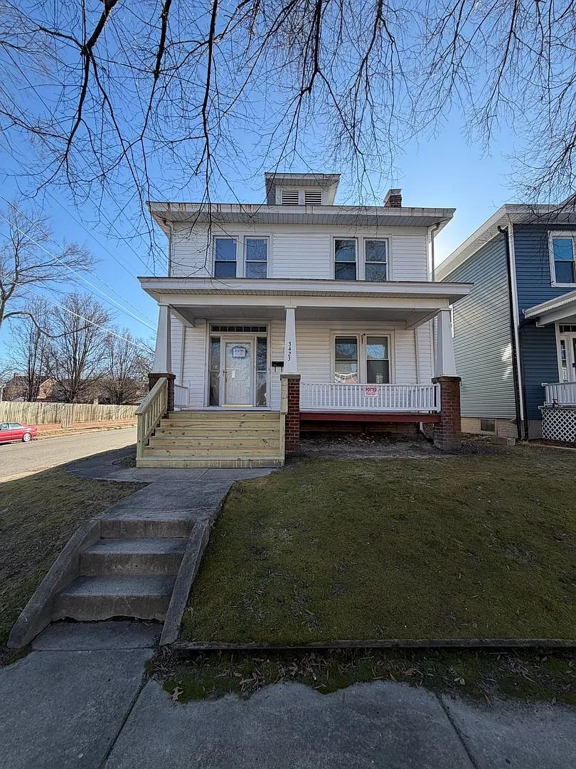 Beautifully Renovated 4bdrm/1.5bth Home Located in Richmond's Northside!! — Photo 1