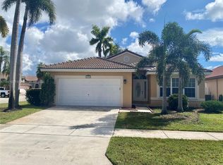 (Undisclosed Address), Pembroke Pines, FL 33029