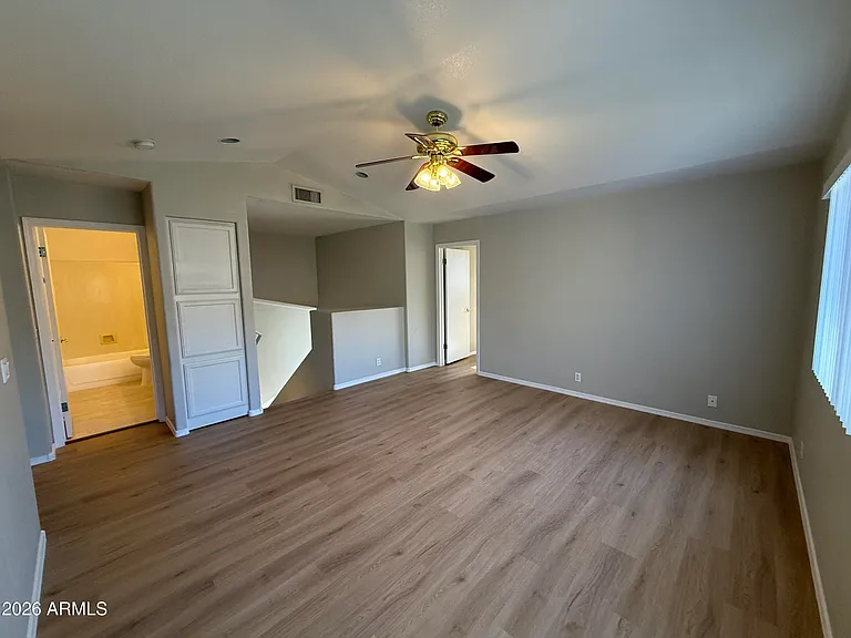 1253 N Spire Ct — Photo 28