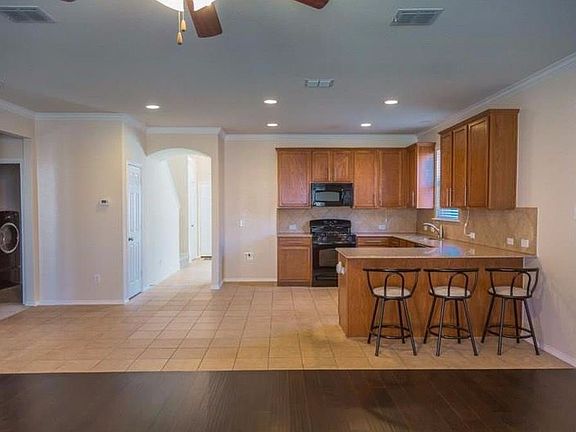 4th image of 5812 Lodgestone Dr