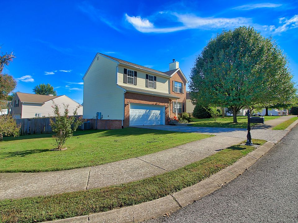1st image of 140 Willowleaf Ln