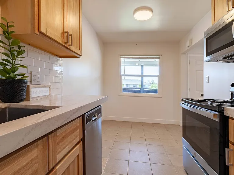 988 E El Camino Real #990-7 — Photo 3