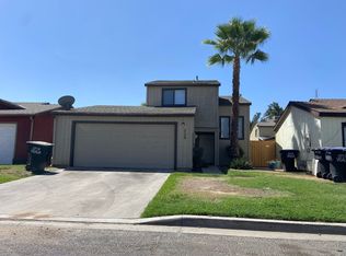 229 E Harold Ct, Visalia, CA