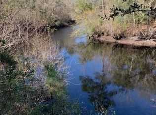 391 Seminole Ln, Sopchoppy, FL 32358