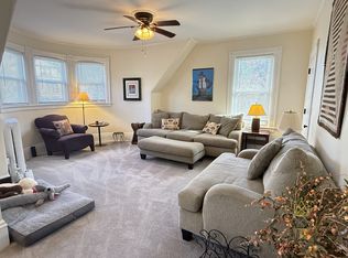 162 Babcock St #2, Brookline, MA 02446