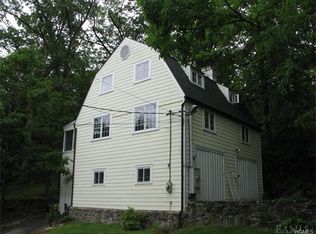 204 Illington Rd, Ossining, NY 10562