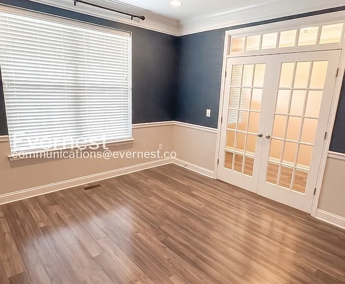 1735 Hudgins Farm Cir — Photo 29