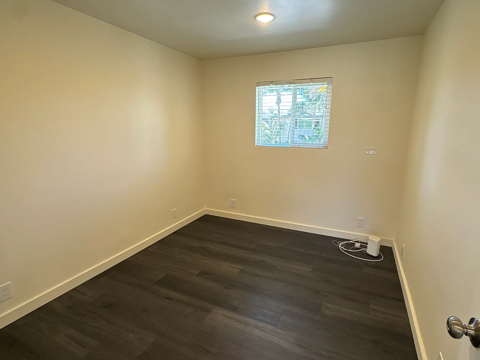 2 bed, $4,000 — Photo 4
