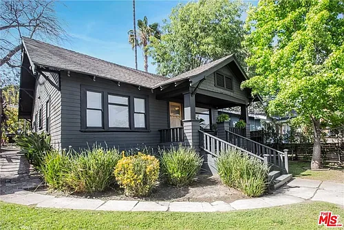1421 N Alvarado St Photo 1
