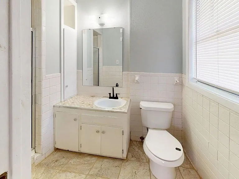 1613 Avalon Rd — Photo 28