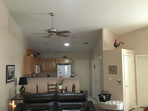 3rd image of 9716 Devenish Ave Unit 103