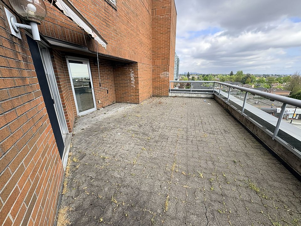 1st image of 5733 Cambie St #1540892