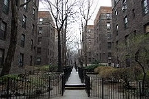 Rented by Bohemia Realty Group | media 19