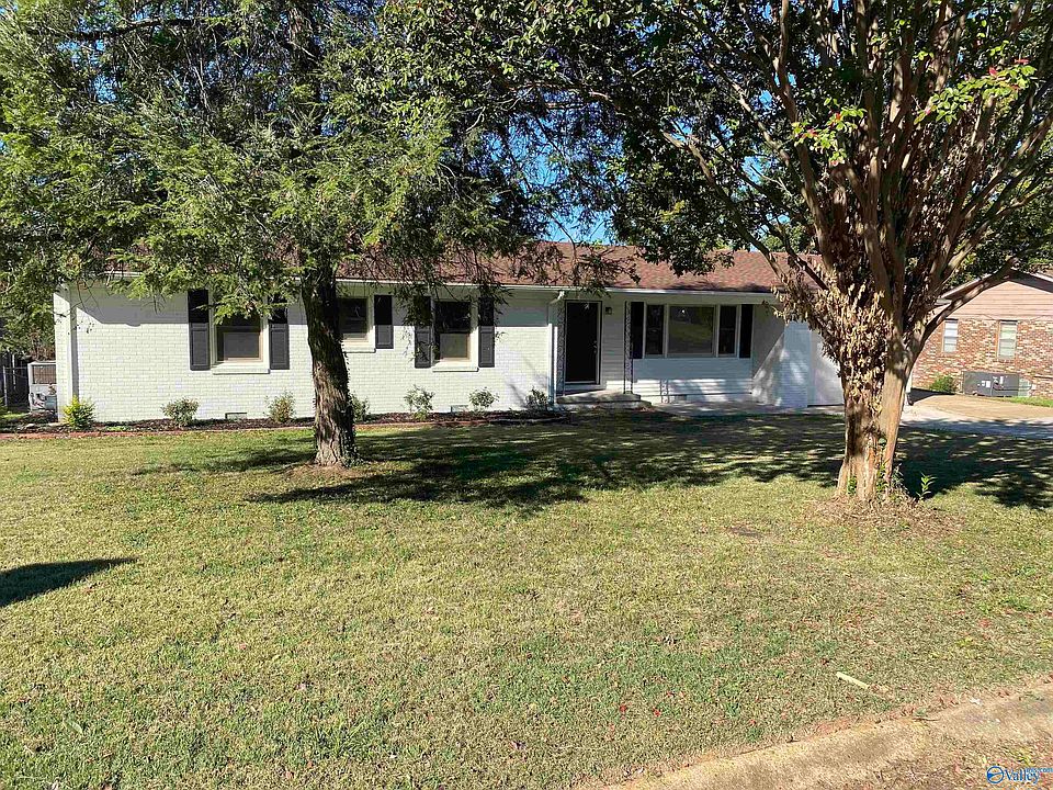 1st image of 1201 Woodall Ln NW
