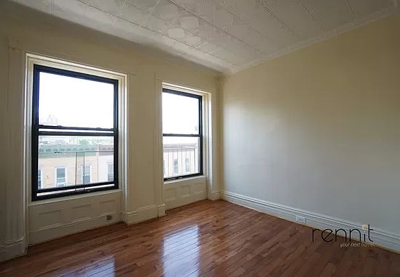 4th image of 5 Spencer Ct #C2