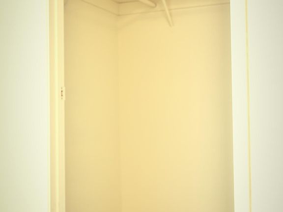 4th image of 1527 Stevens Ave APT F