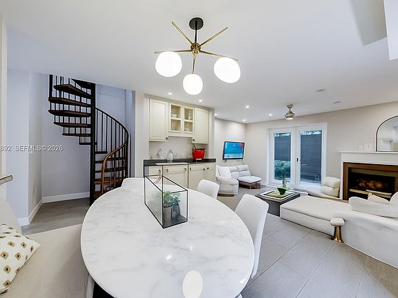 3rd image of 2768 Day Ave APT 1