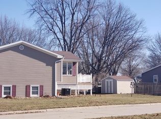 1108 E 13th St S, Newton, IA 50208