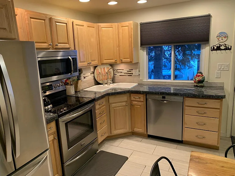 107 Peaks View Ct — Photo 4