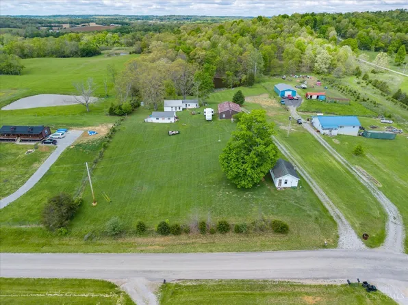 1705 Zion Ln, Hillsboro, OH 45133