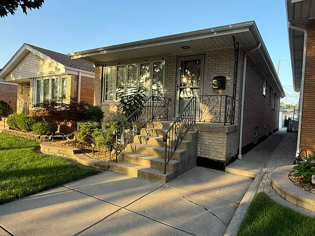 5127 S New England Ave — Photo 3