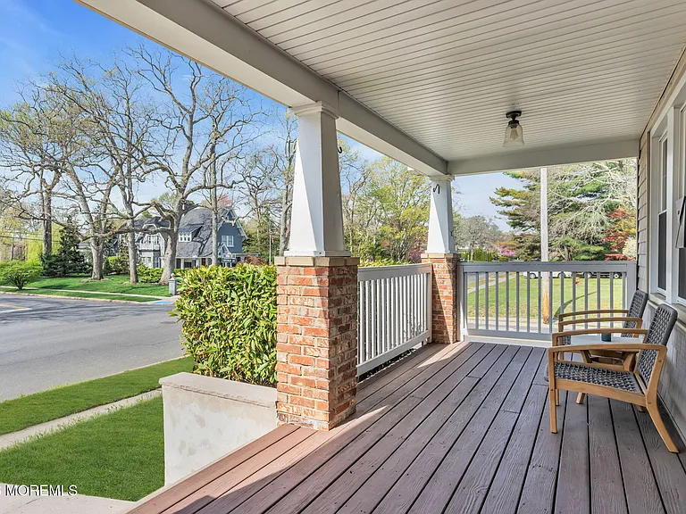 115 Grassmere Ave — Photo 4