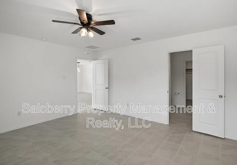 11807 Marcellus Way — Photo 23