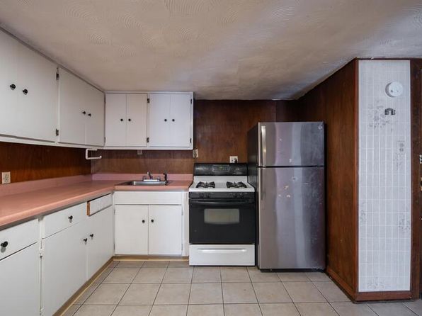 3 115th St APT 12