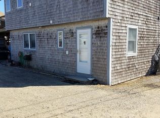 4 80th St #1, Newburyport, MA 01950