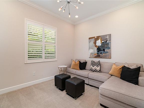 5th image of 9022 Isla Bella CIR