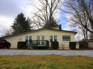 1616 Riverbend Rd, Franklin, NC 28734