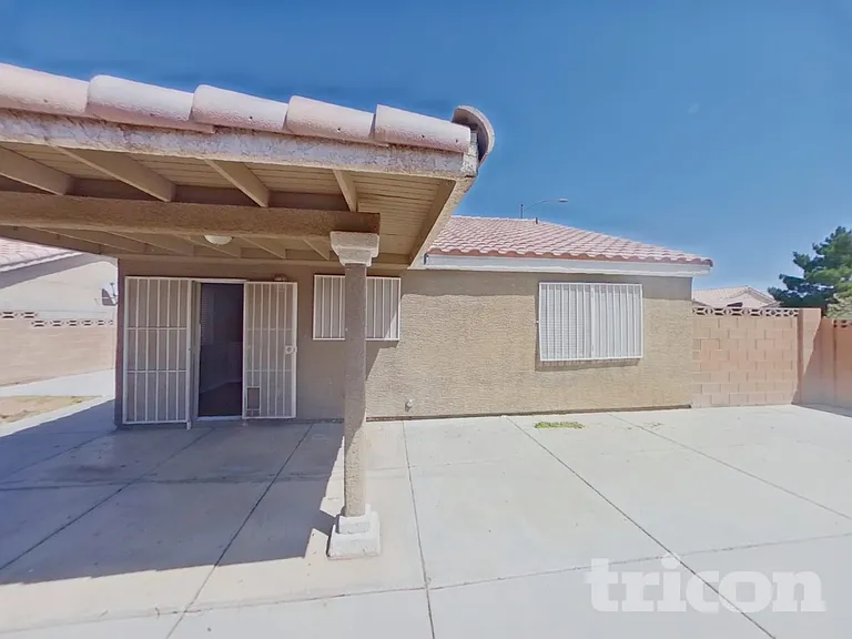 2801 Sing Song Way — Photo 15