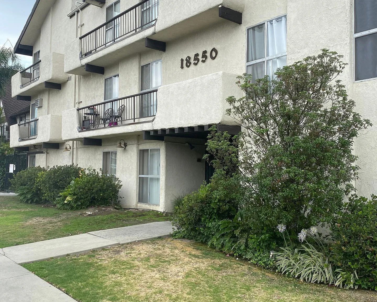 18550 Prairie St. — Photo 1