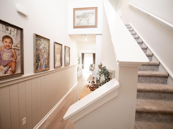 5th image of 669 Harrison Mill St.