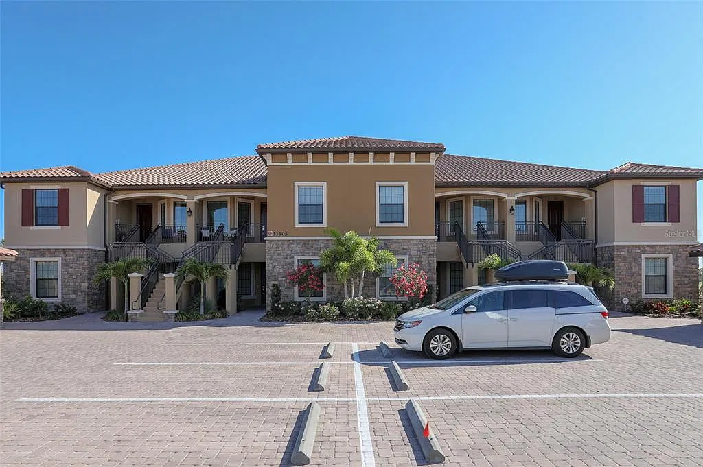 13605 Messina Loop — Photo 4