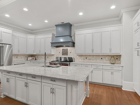 Renovated Gourmet Kitchen