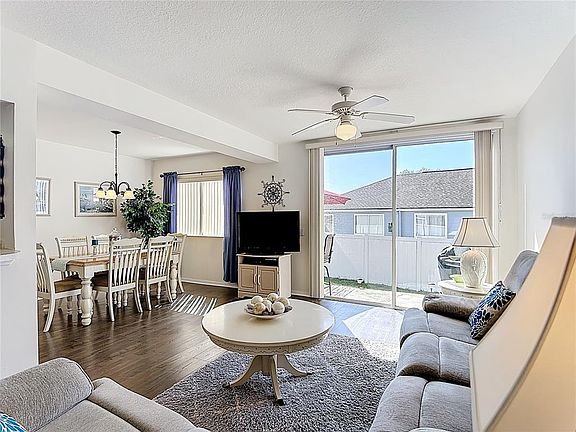 2nd image of 565 ORCHID DRIVE