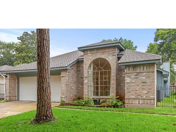 1318 Roundstone Dr, Richmond, TX 77406