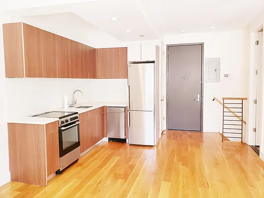 Rented by Lodger Corp | media 1