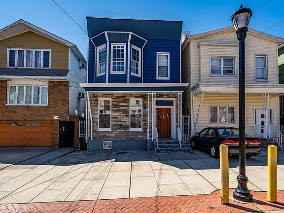 2nd image of 311 22nd St