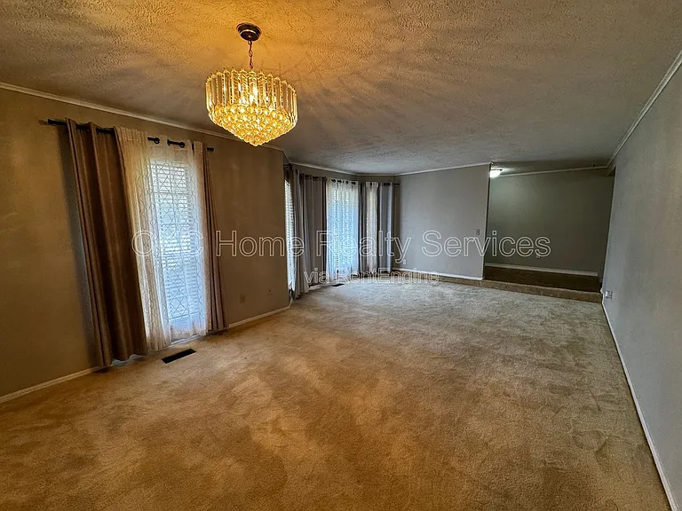 6300 Brookside Dr — Photo 19