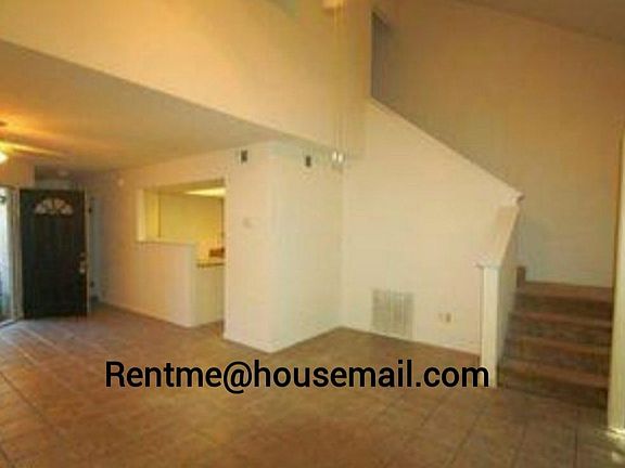 3rd image of 1238 Bayshore Dr N