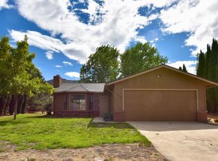 30020 Niblick Ln, Tehachapi, CA 93561