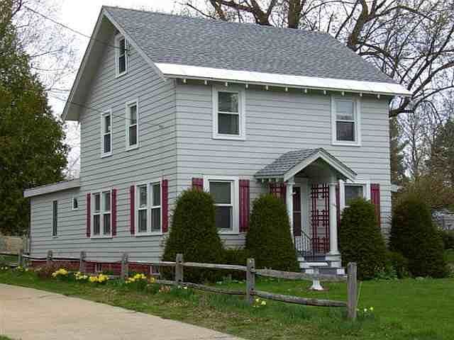 2nd image of 189 E State Street Ext